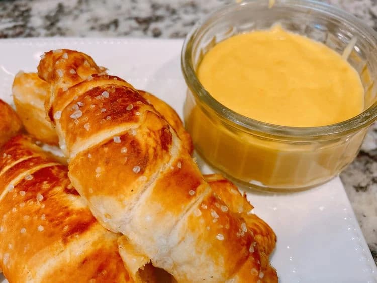 Pretzel Crescent Rolls