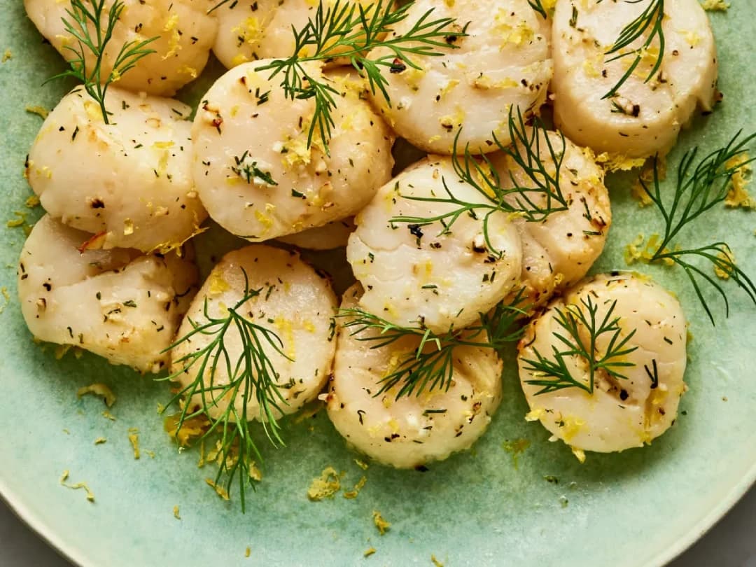 Golden brown seared scallops